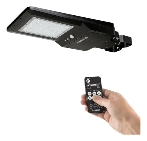 Luminária solar integrada Intelbras LSI 4800 com painel de LEDs e controle remoto